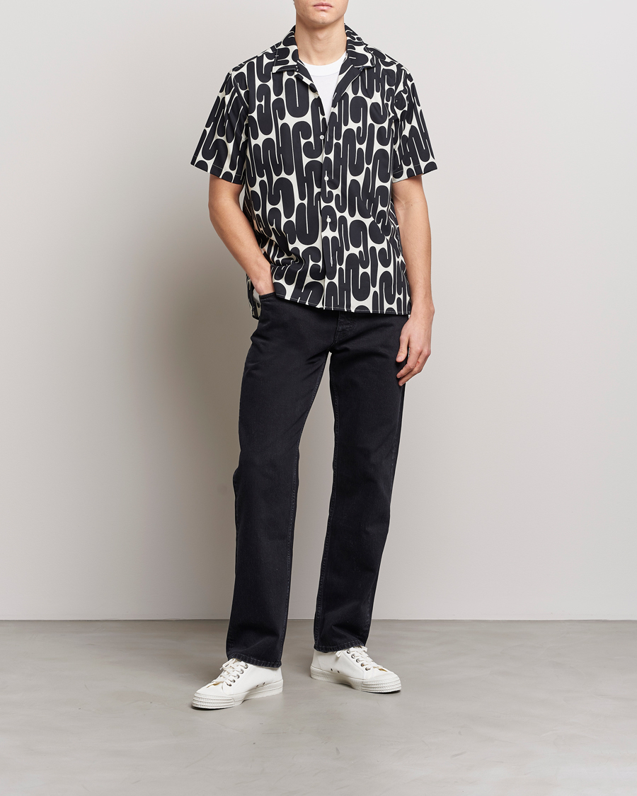 Herre | Skjorter | Gitman Vintage | Alexander Girard Camp Shirt Black/White