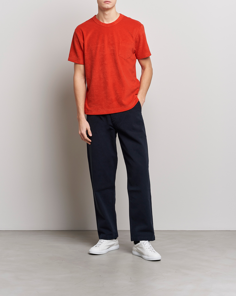 Herre | T-Shirts | Howlin' | Fons Cotton Blend Terry Pocket Tee Red Sky