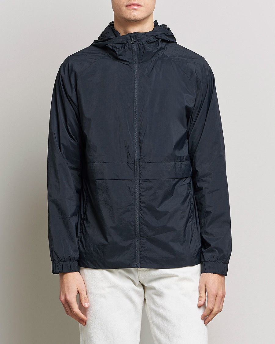 Herre | Wardrobe basics | NN07 | Niles Packable Jacket Navy Blue