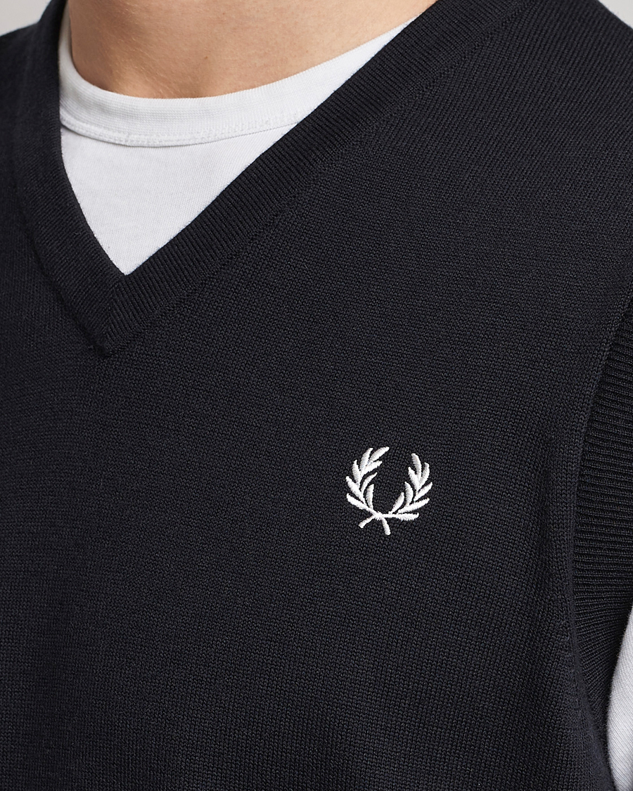 Herre | Gensere | Fred Perry | Classic V-Neck Tank Black