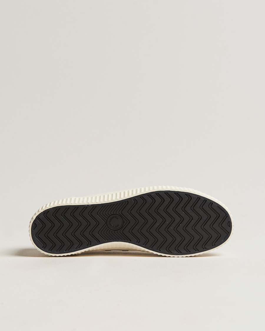 Herre | Fred Perry Hughes Low Canvas Sneaker Ecru | Fred Perry | Hughes Low Canvas Sneaker Ecru
