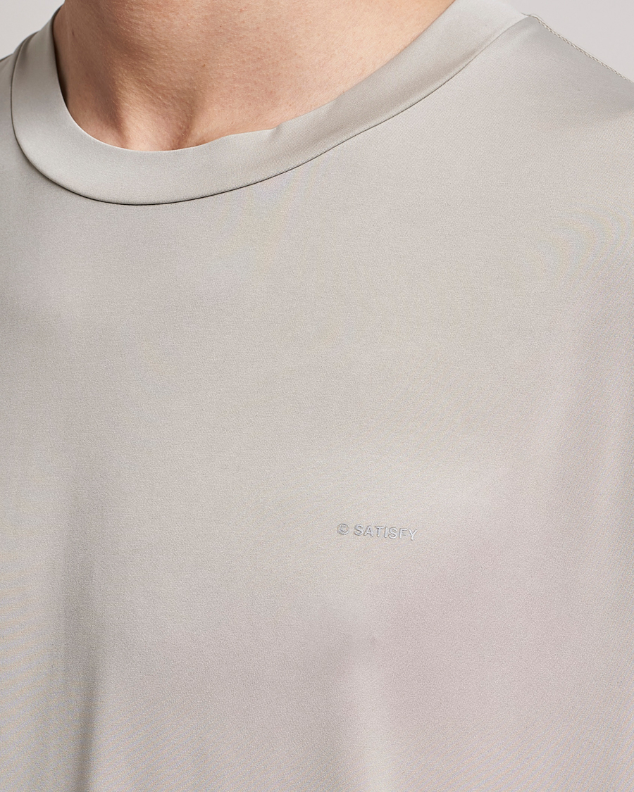 Herre | T-Shirts | Satisfy | AuraLite T-Shirt Mineral Dune