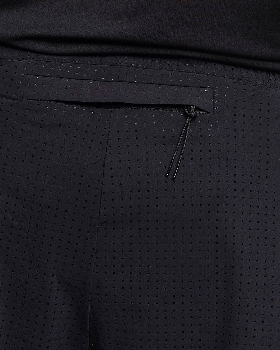 Herre | Shorts | Satisfy | Space-O 2.5 Inch Shorts Black