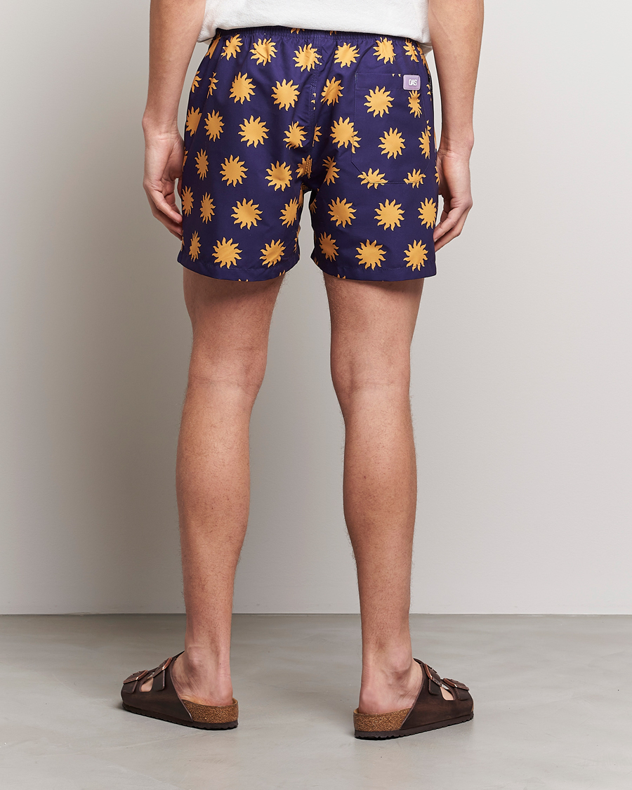Herre | Badeshorts | OAS | Printed Swimshorts Sunday Sun