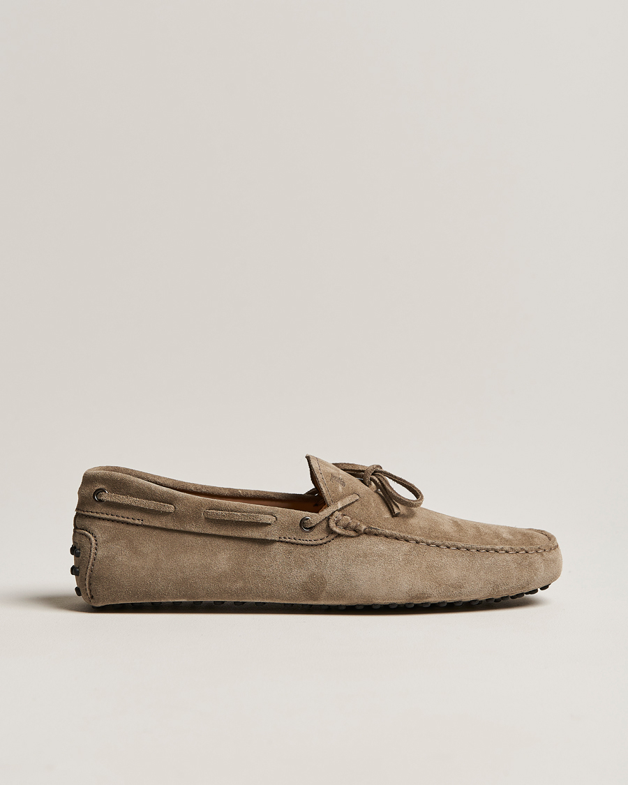 Herre | Tod's Laccetto Gommino Carshoe Taupe Suede | Tod's | Laccetto Gommino Carshoe Taupe Suede