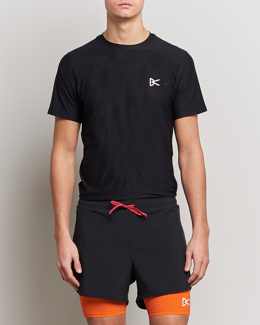 Herre | Gensere | District Vision | Aloe-Tech Short Sleeve T-Shirt Black