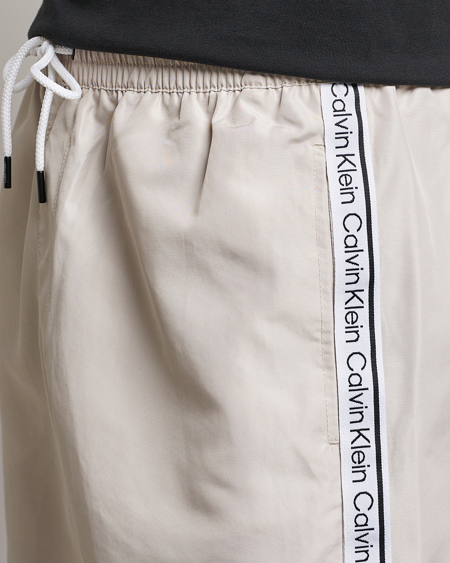 Herre | Badeshorts | Calvin Klein | Side Logo Drawstring Swimshorts Stony Beige