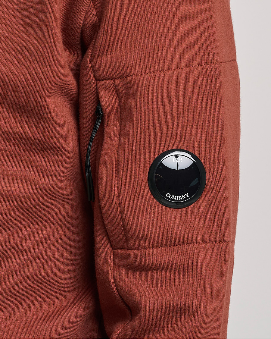 Herre | Gensere | C.P. Company | Diagonal Raised Fleece Lens Sweatshirt Rust