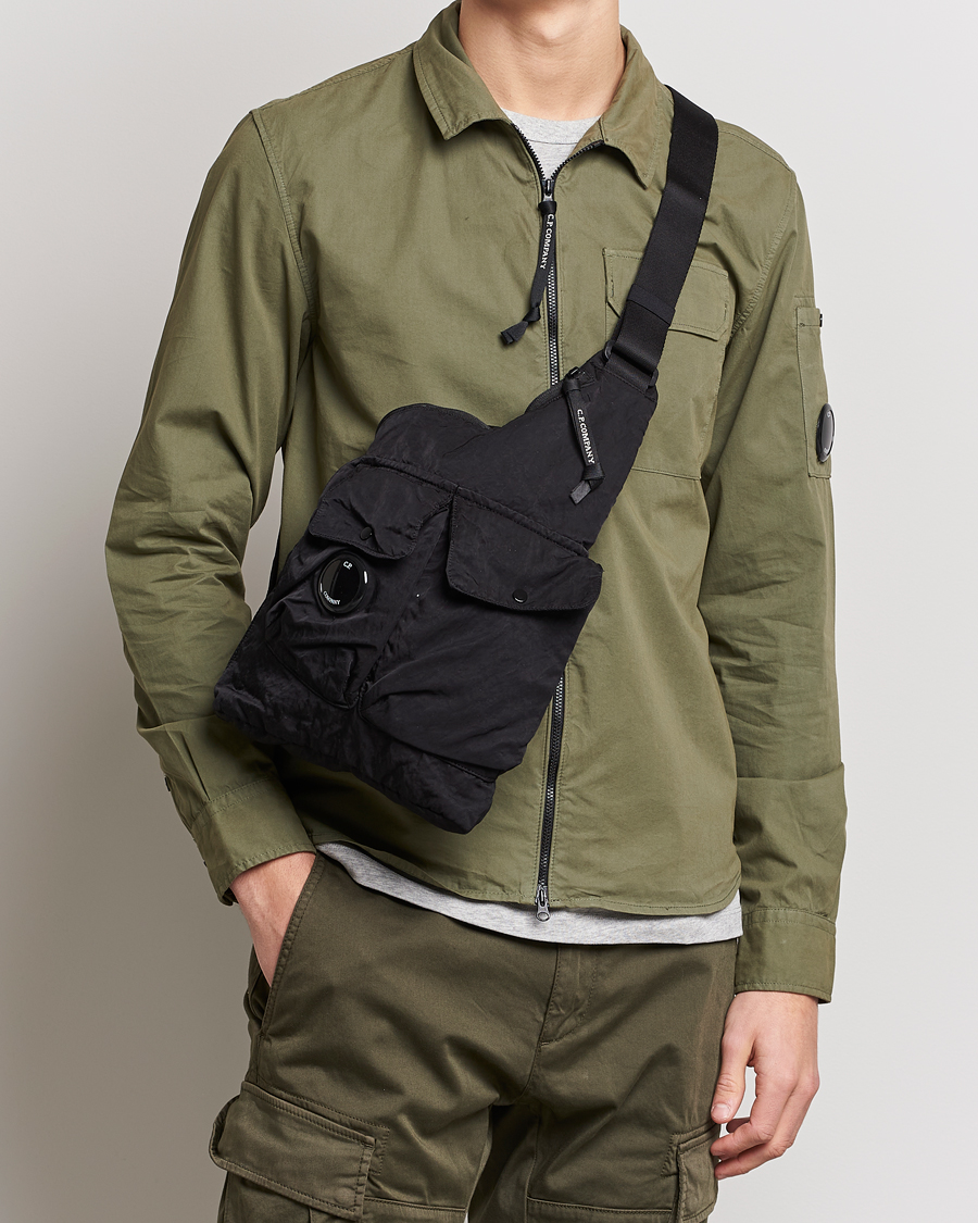 Herre | C.P. Company Nylon B Shoulder Bag Black | C.P. Company | Nylon B Shoulder Bag Black
