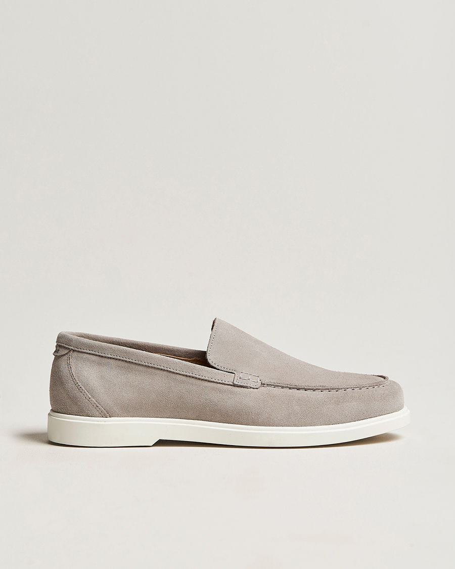 Herre | Loafers | Loake Shoemakers | Tuscany Suede Loafer Stone
