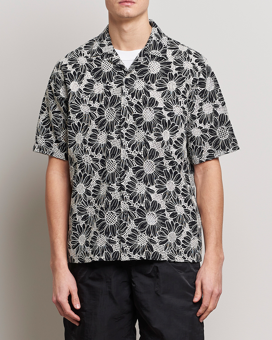 Herre |  | Sunflower | Cayo Floral Short Sleeve Shirt Black