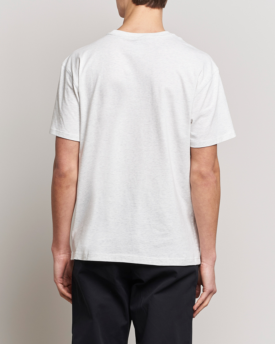 Herre | T-Shirts | New Balance | Essentials T-Shirt Sea Salt Heather