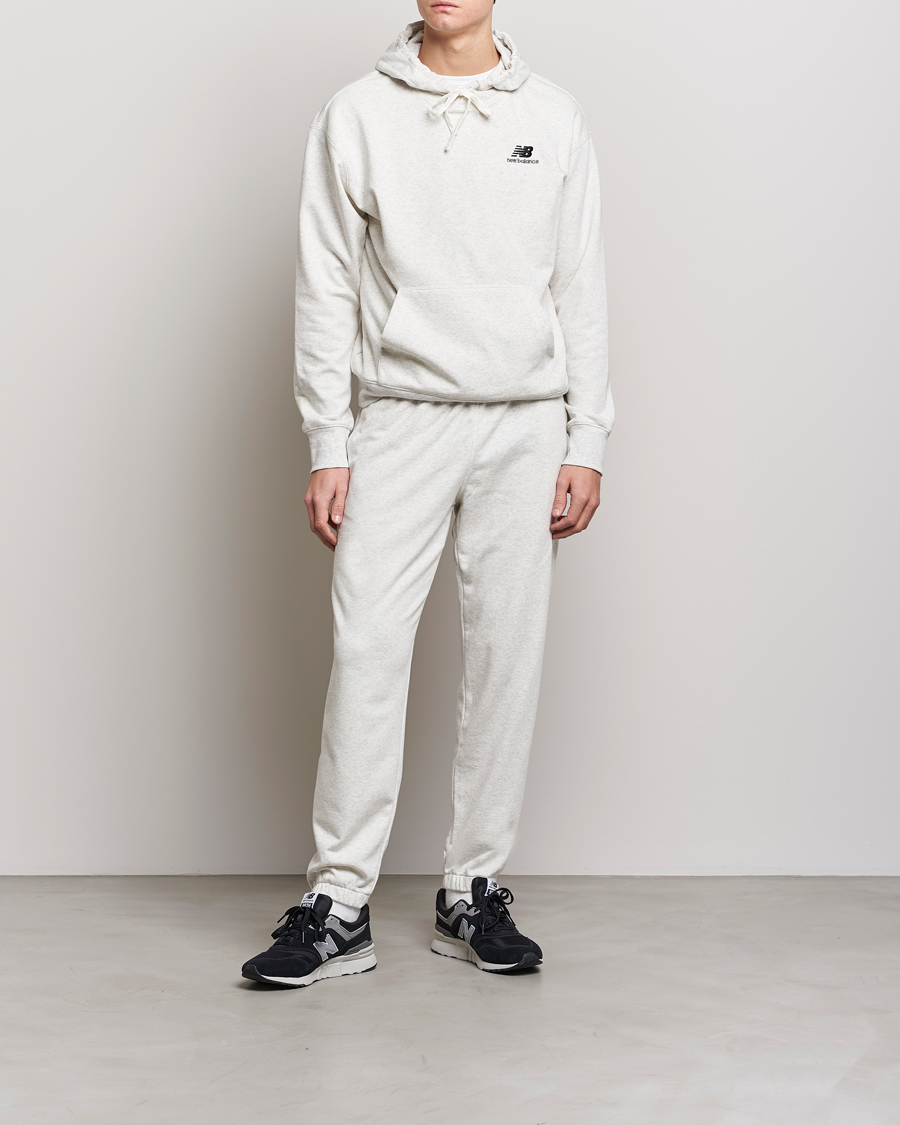 Herre | Bukser | New Balance | Essentials Sweatpants Sea Salt Heather