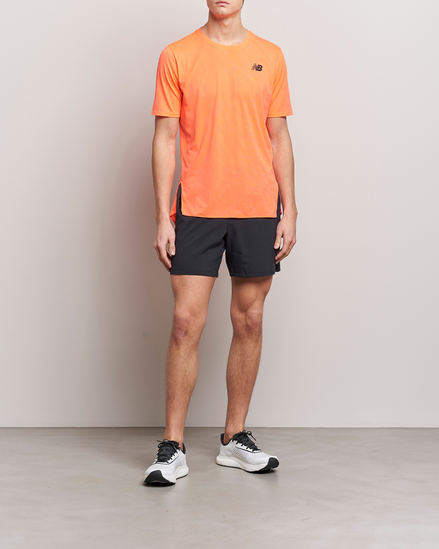 Herre | T-Shirts | New Balance Running | Q Speed Jacquard T-Shirt Neon Dragonfly