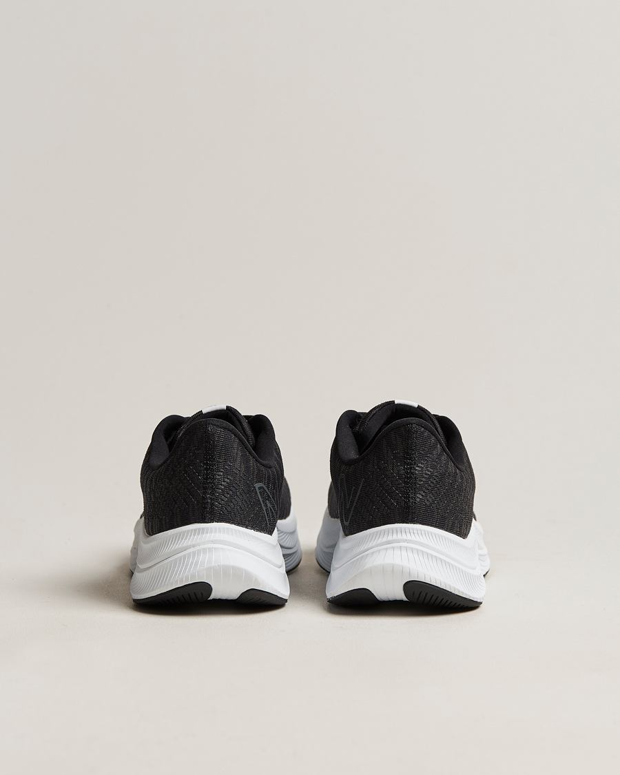 Herre | New Balance Running FuelCell Propel v4 Black | New Balance Running | FuelCell Propel v4 Black