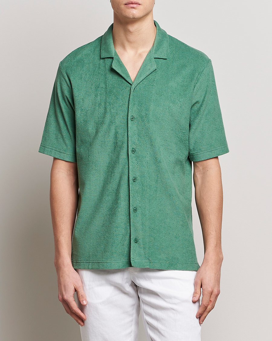 Herre | Kortermede skjorter | Sunspel | Towelling Camp Collar Shirt Thyme Green