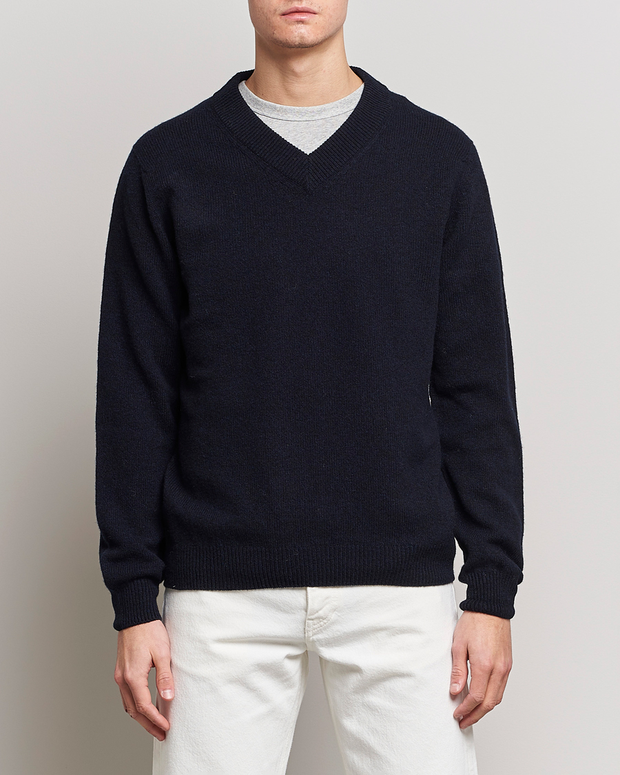 Herre |  | Sunspel | Lambswool V-Neck Dark Navy Mouline