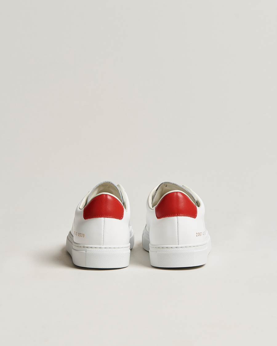 Herre | Common Projects Retro Low Suede Sneaker White/Red | Common Projects | Retro Low Suede Sneaker White/Red