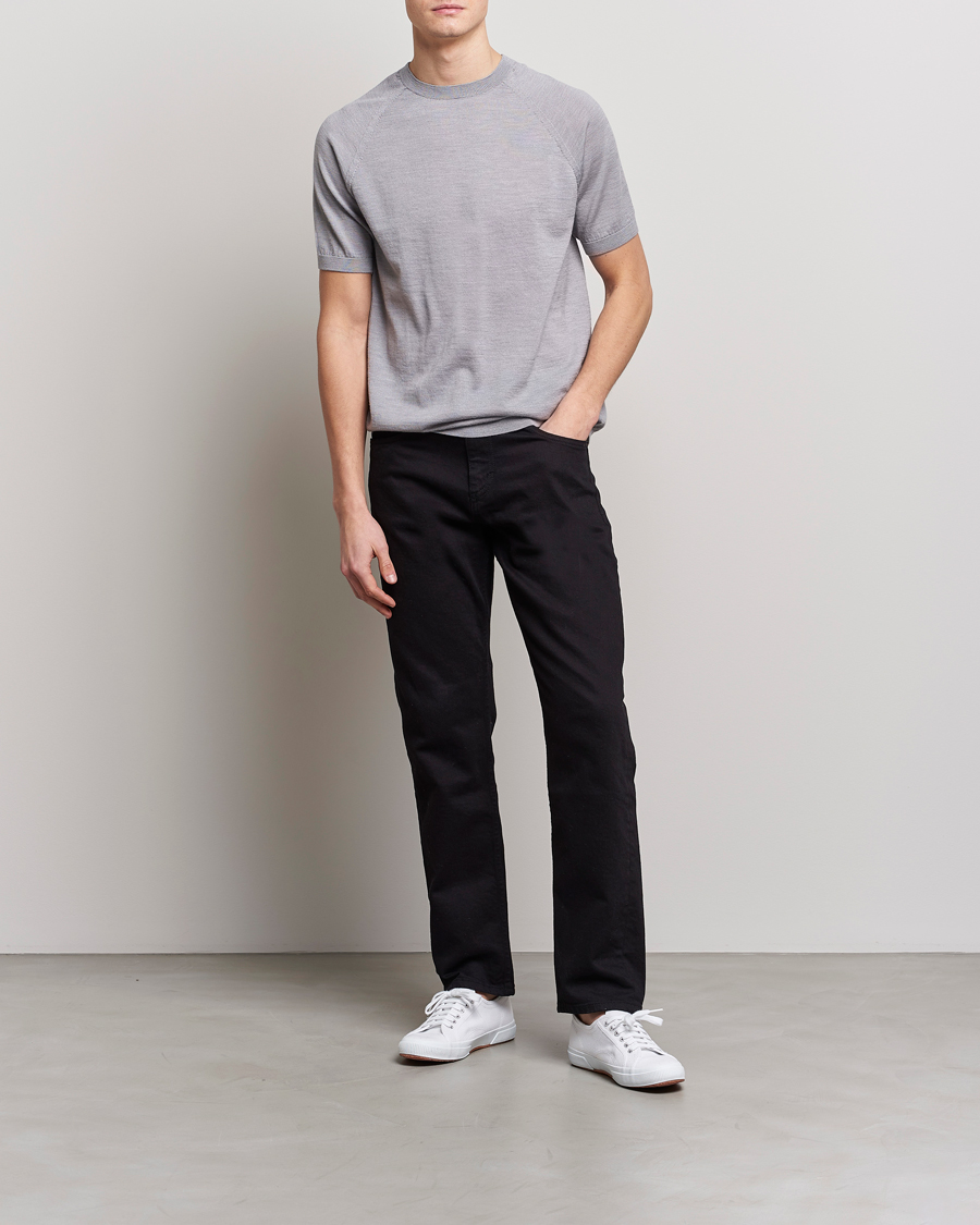 Herre | T-Shirts | Peregrine | Knitted Wool T-Shirt Light Grey