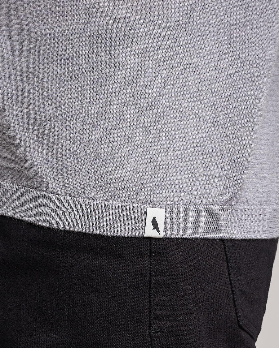 Herre | T-Shirts | Peregrine | Knitted Wool T-Shirt Light Grey