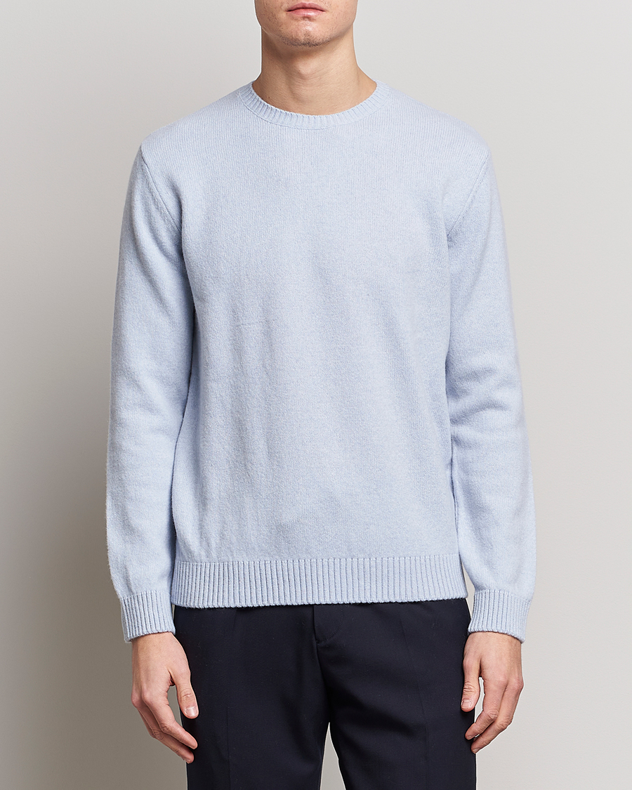 Herr | Stickade tröjor | Colorful Standard | Classic Merino Wool Crew Neck Polar Blue