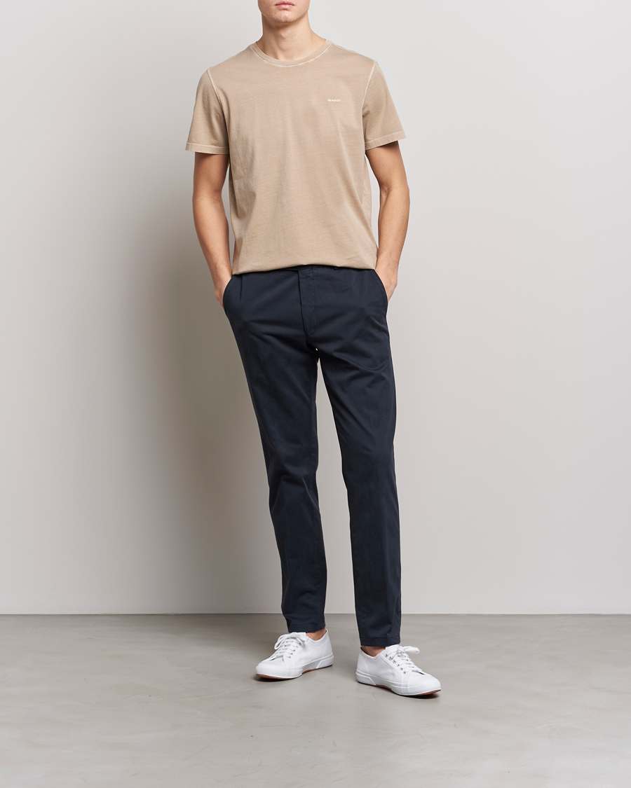 Herre | T-Shirts | GANT | Sunbleached T-Shirt Concrete Beige