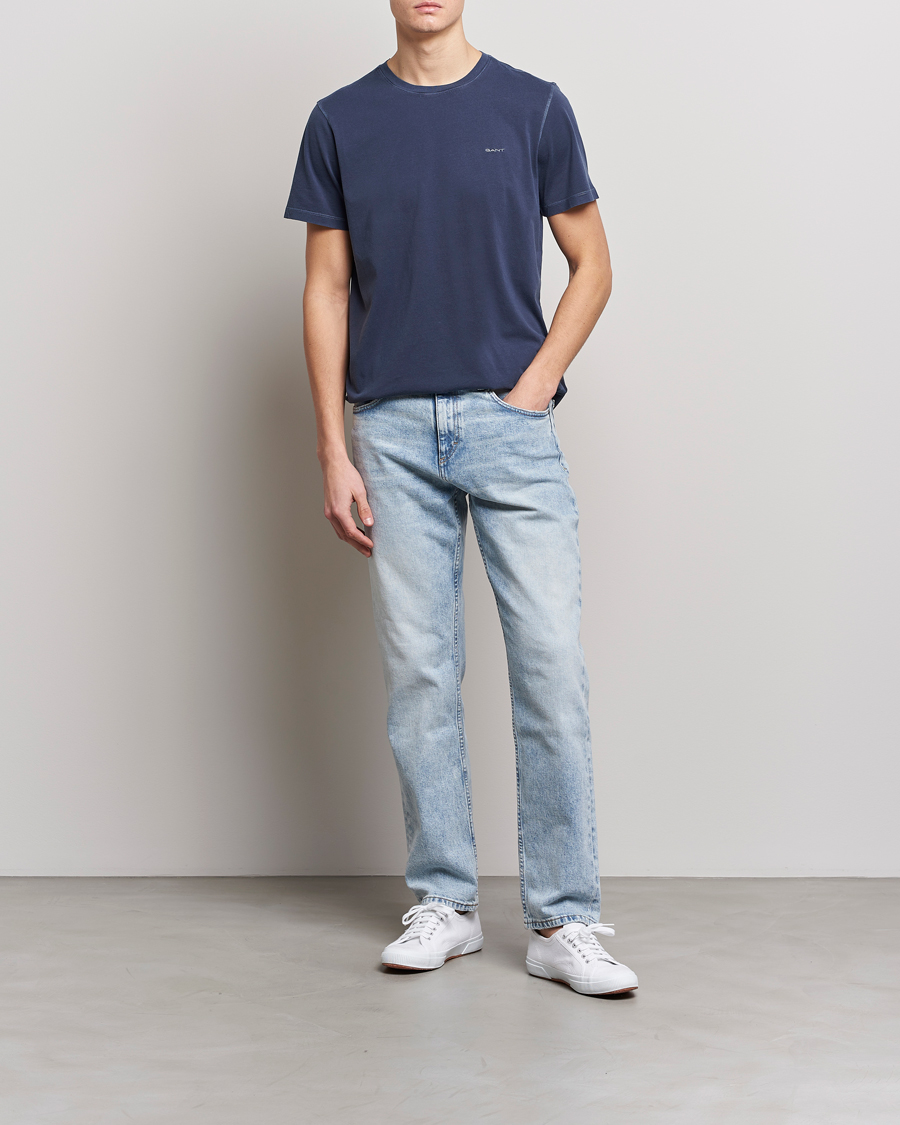 Herre | T-Shirts | GANT | Sunbleached T-Shirt Evening Blue