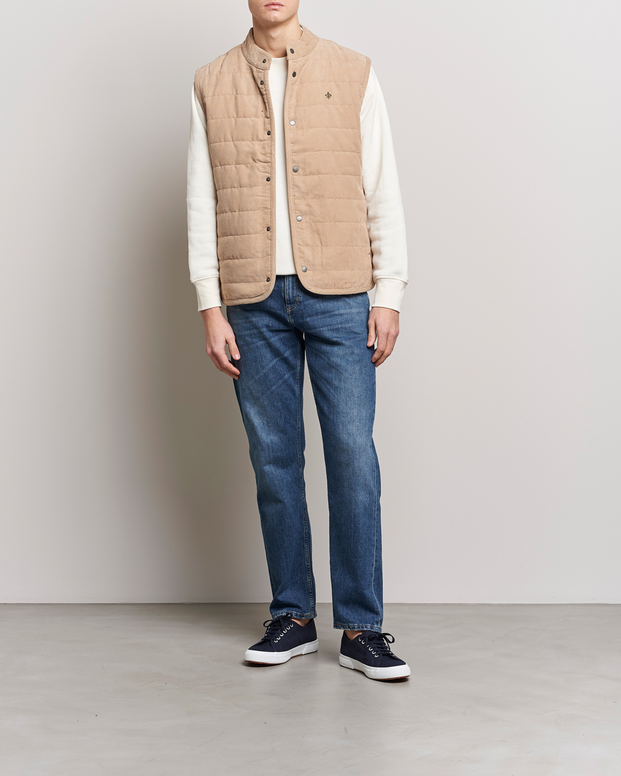 Herre | Vester | Morris | Woburn Baby Cord Vest Beige