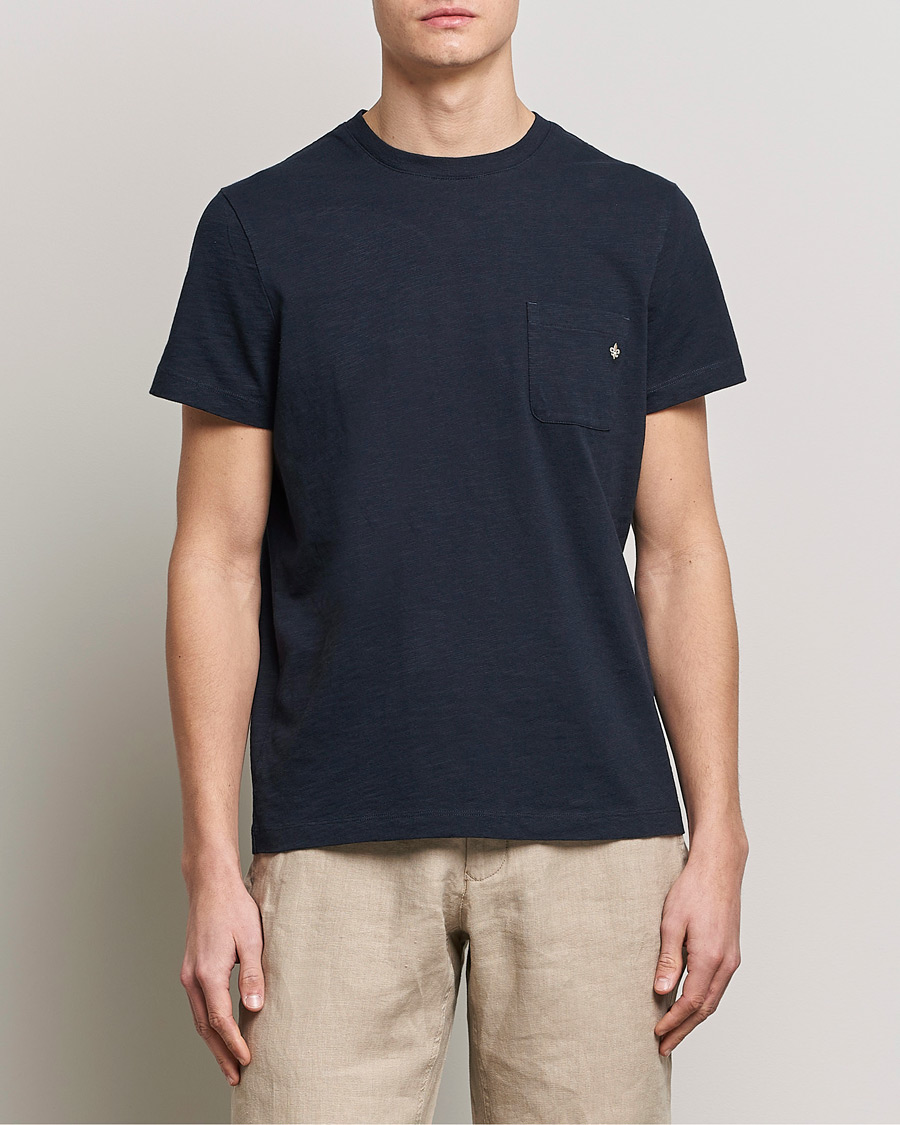 Herre | T-Shirts | Morris | Lily Slub Pocket Crew Neck Tee Navy