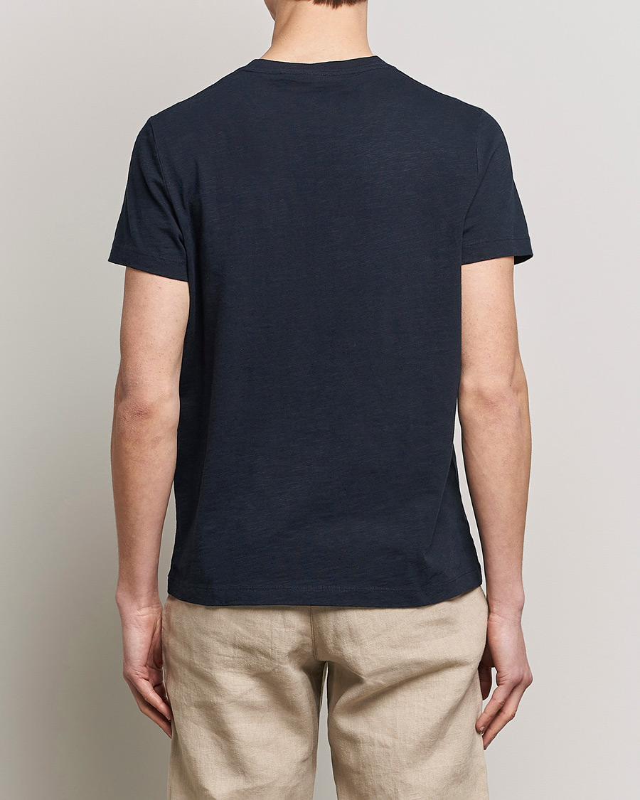 Herre | T-Shirts | Morris | Lily Slub Pocket Crew Neck Tee Navy