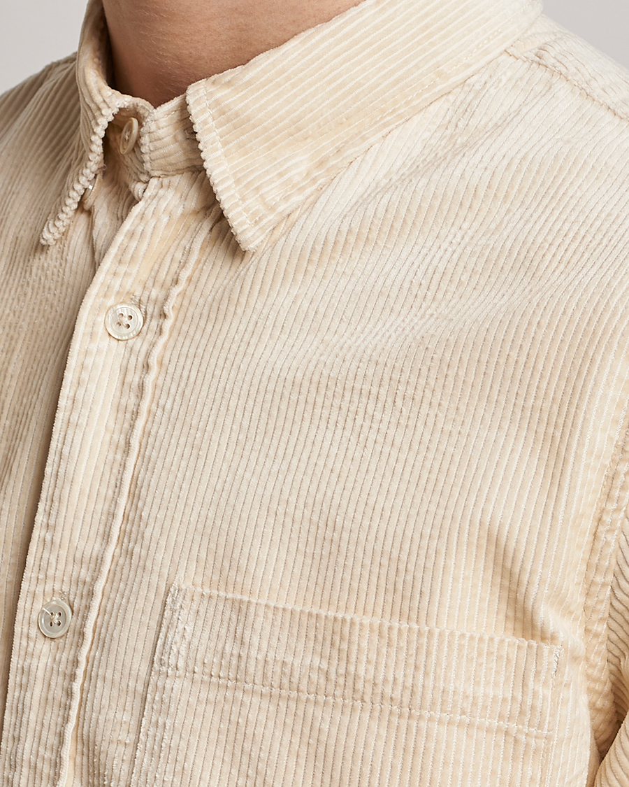 Herre | Skjorter | NN07 | Cohen Tencel Corduroy Shirt Ecru