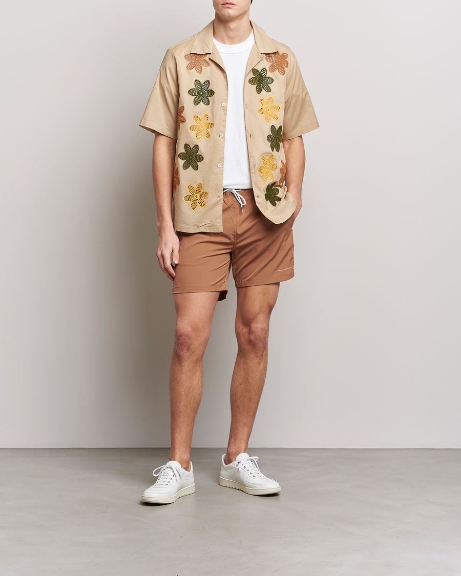 Herre | Skjorter | NN07 | Julio Flower Short Sleeve Shirt Cream