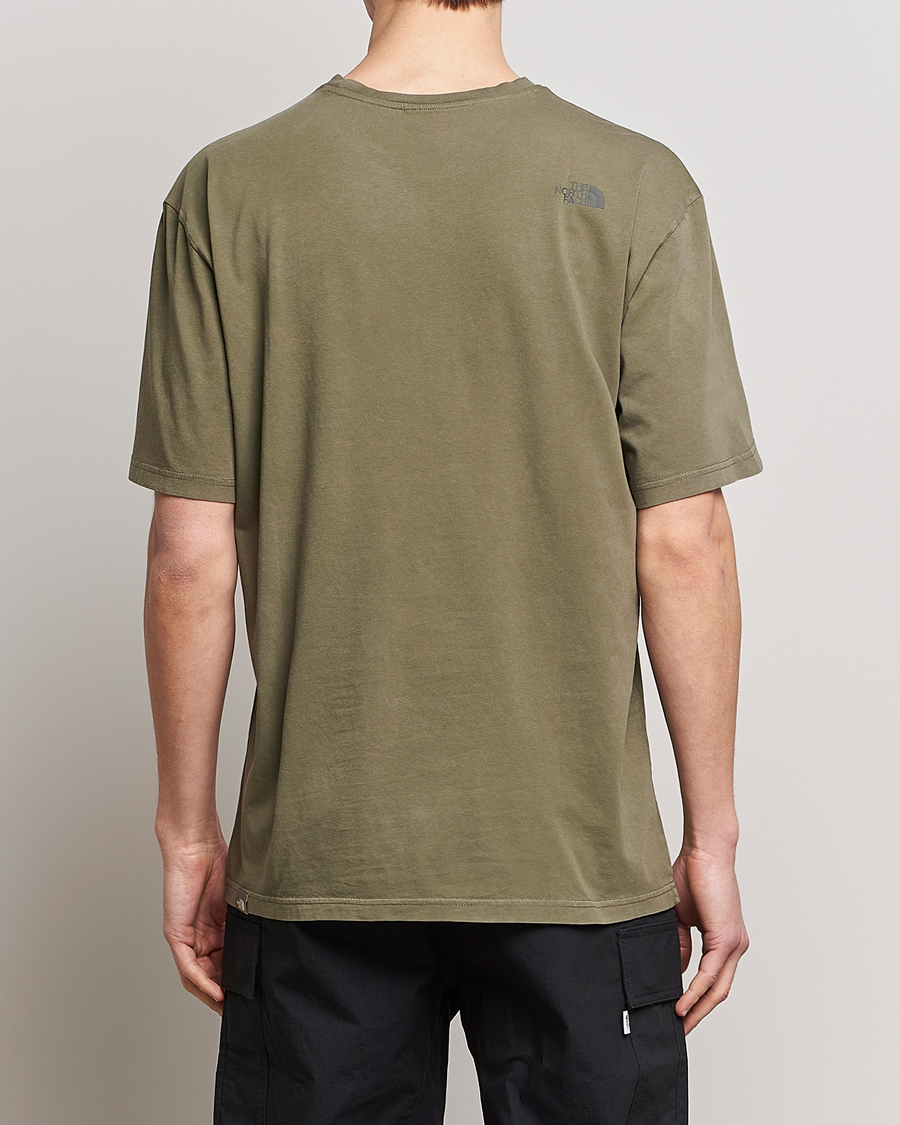 Herre | T-Shirts | The North Face | Heritage Dyed T-Shirt New Taupe Green