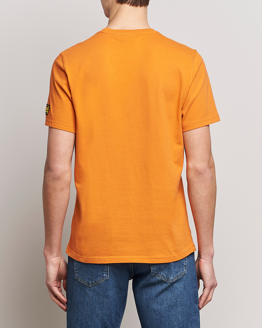 Herre | T-Shirts | Barbour International | Devise Crew Neck T-Shirt Amber Orange