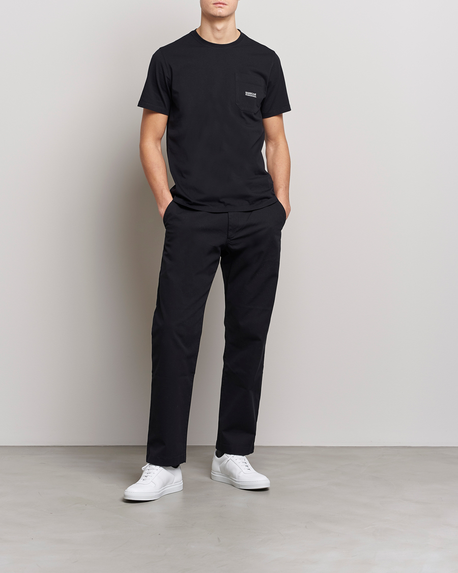 Herre | T-Shirts | Barbour International | Radok Pocket Crew Neck T-Shirt Black