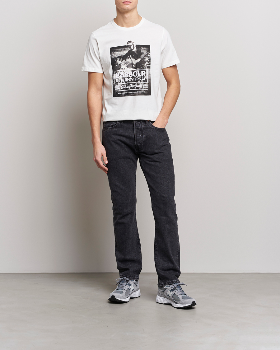 Herre | T-Shirts | Barbour International | Morris Steve McQueen Crew Neck T-Shirt Whisper White