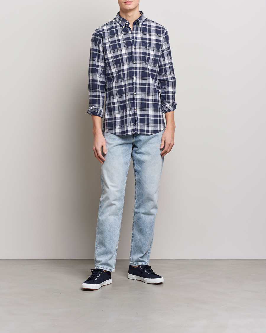 Herre | Skjorter | Barbour Lifestyle | Tailored Fit Ezra Cotton/Linen Checked Shirt Navy