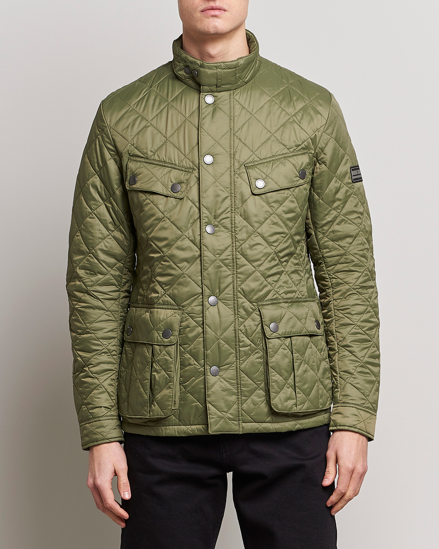 Herre | Høstjakker | Barbour International | Ariel Quilted Jacket Light Moss