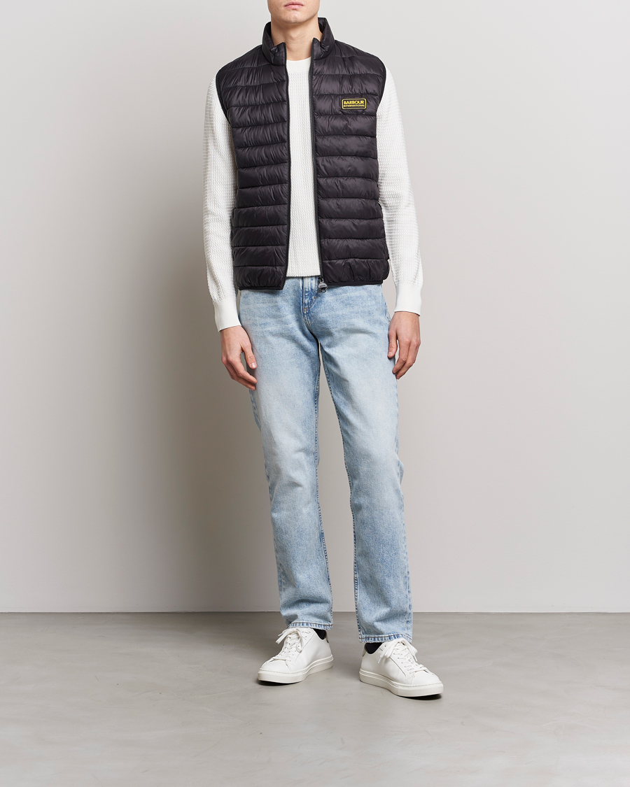 Herre | Barbour International Racer Reed Gilet Black | Barbour International | Racer Reed Gilet Black