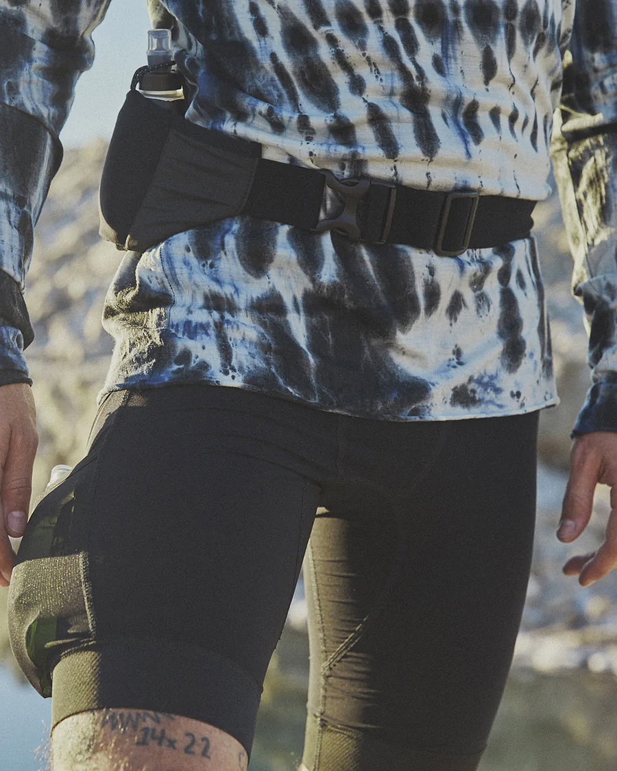 Herre | Satisfy Justice Hydration Belt Black | Satisfy | Justice Hydration Belt Black