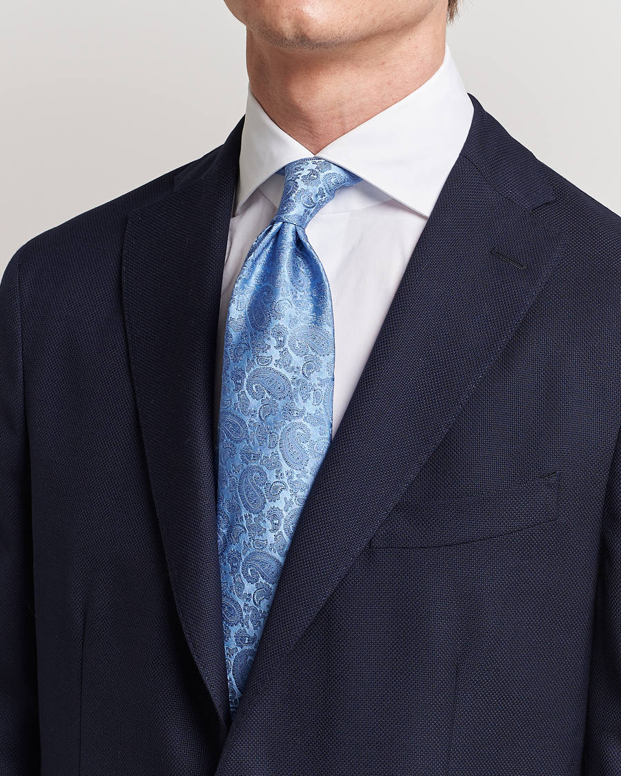 Herre | Amanda Christensen Silk Tonal Paisley Tie 8 cm Sky Blue | Amanda Christensen | Silk Tonal Paisley Tie 8 cm Sky Blue