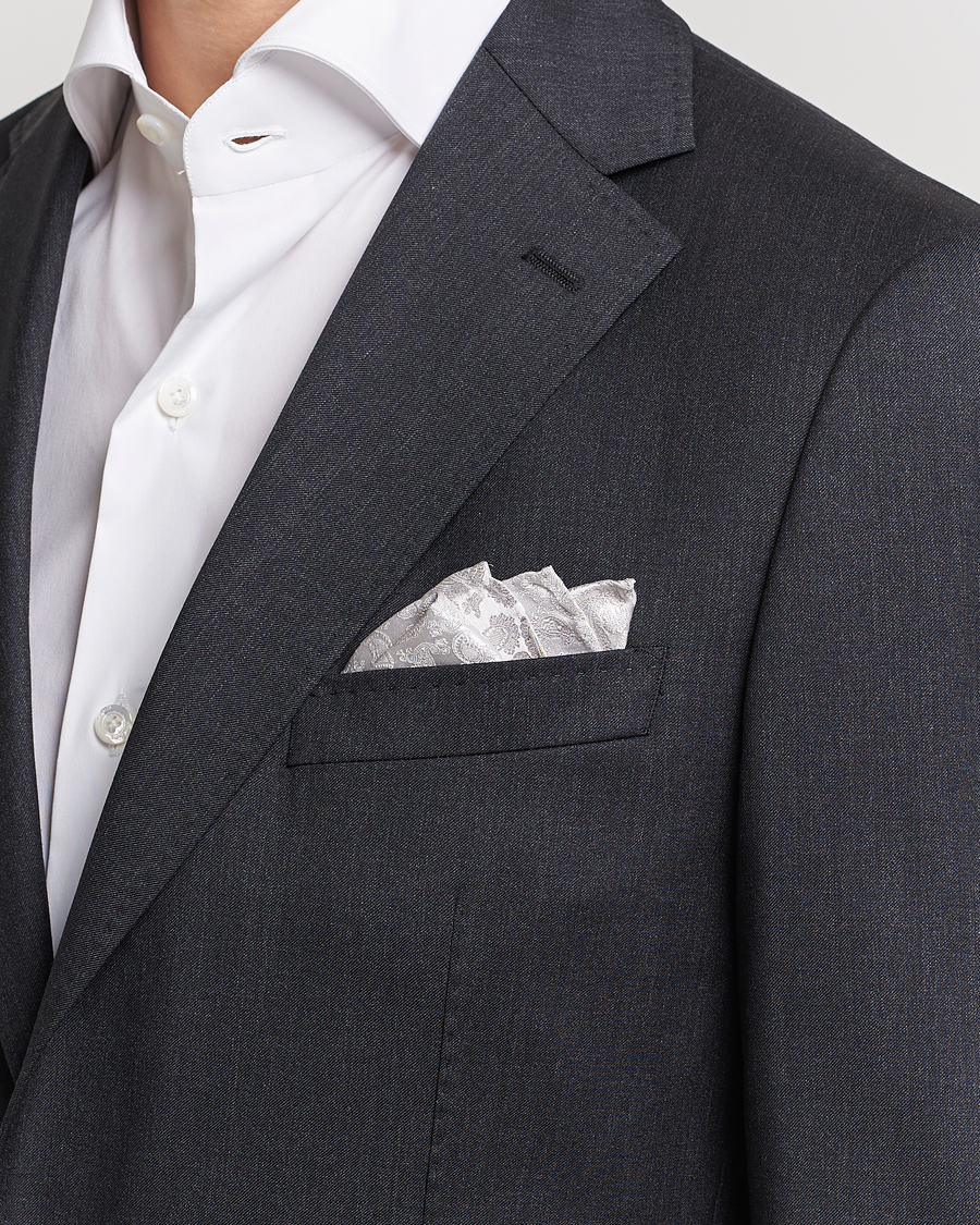 Herre | Assesoarer | Amanda Christensen | Tonal Paisley Silk Pocket Square Silver