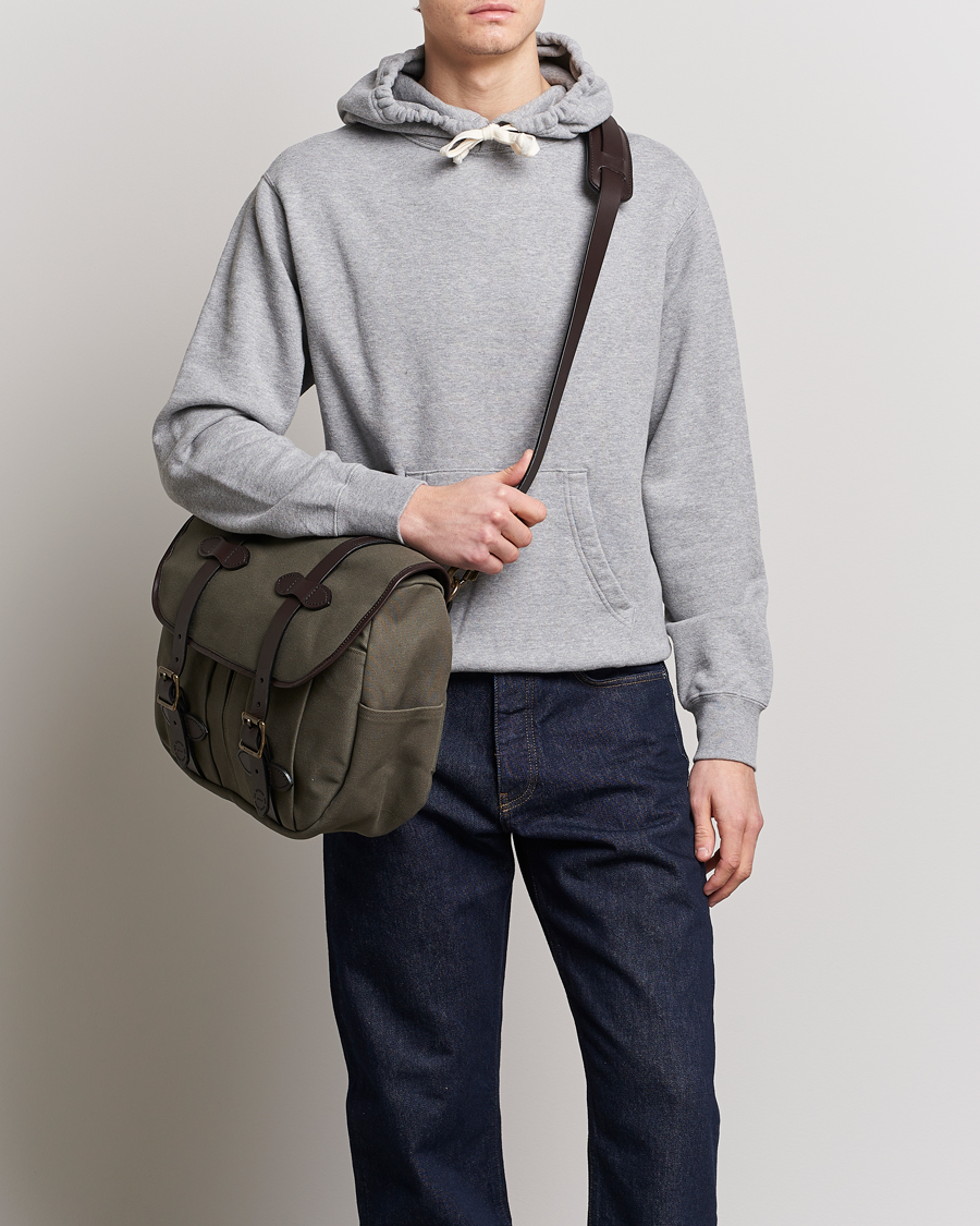Herre | | Filson | Rugged Twill Medium Field Bag Otter Green