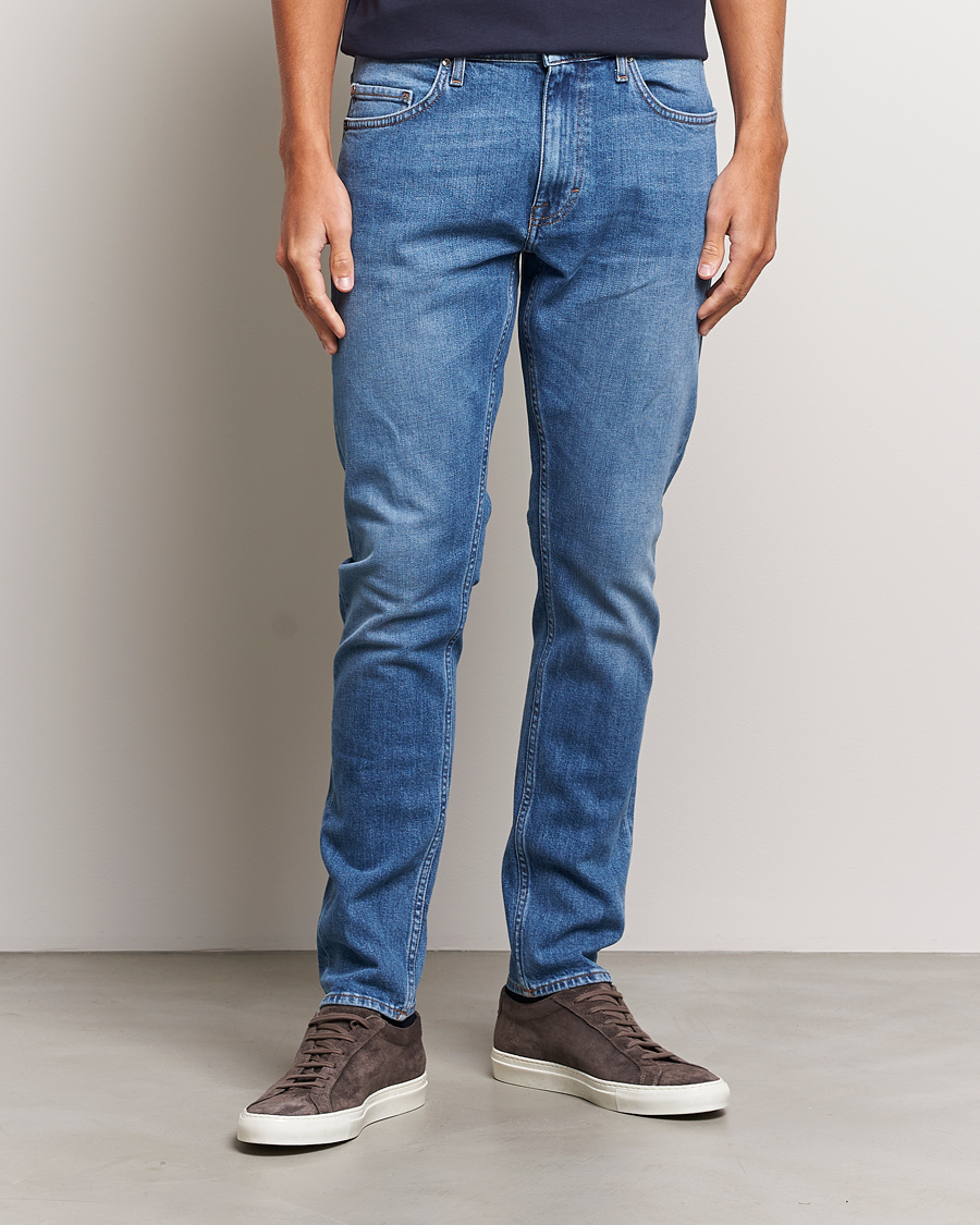 Herre | Jeans | Tiger of Sweden | Pistolero Stretch Cotton Jeans Light Blue