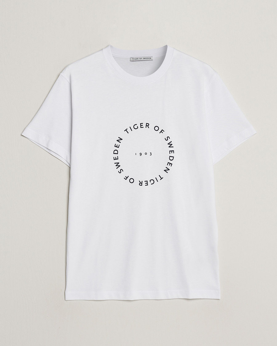 Herre | T-Shirts | Tiger of Sweden | Dillan Crew Neck Logo T-Shirt Pure White