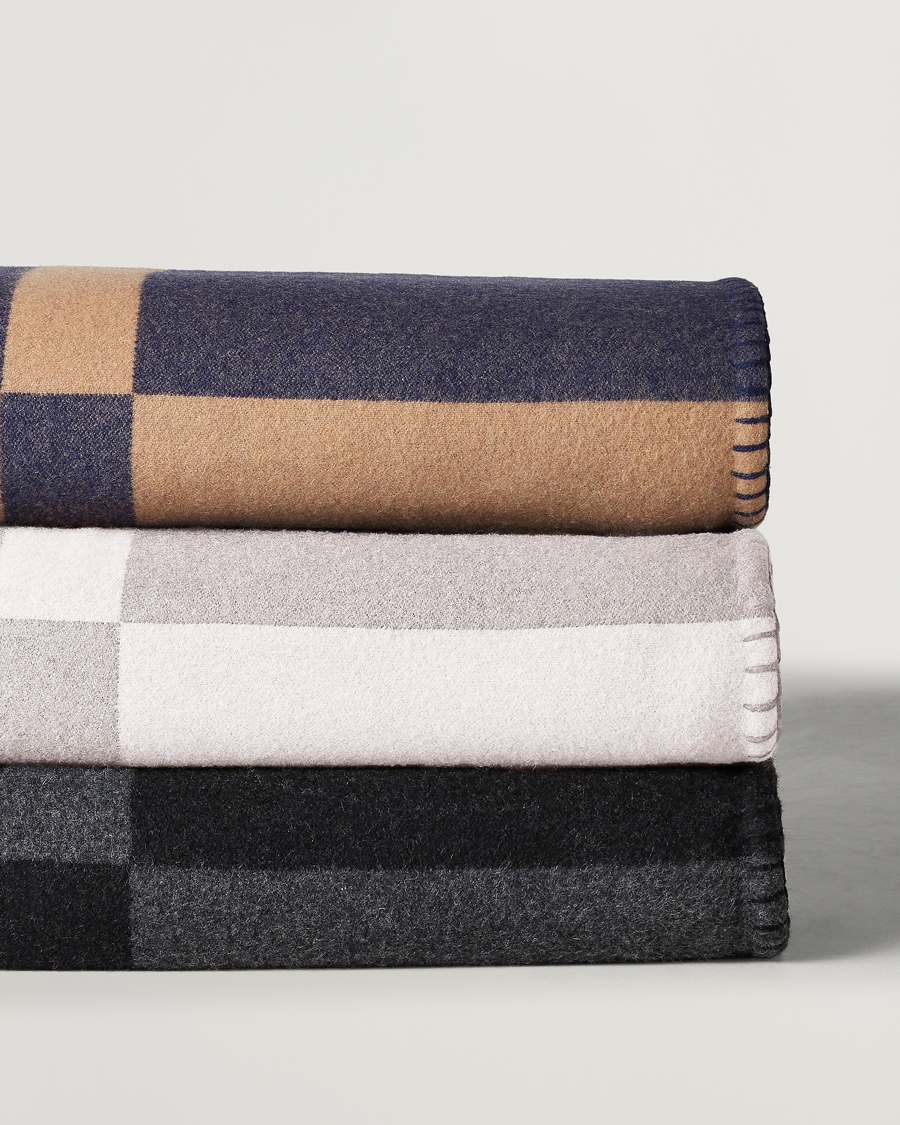 Herre | Ralph Lauren Home Northam RL Graphic Colour Block Wool Throw Camel/Navy | Ralph Lauren Home | Northam RL Graphic Colour Block Wool Throw Camel/Navy