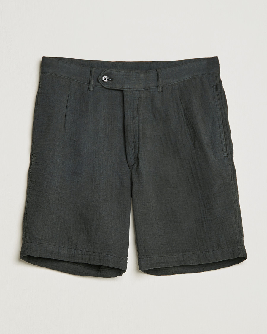 Herre | | Oscar Jacobson | Tanker Pleated Crepe Cotton Shorts Green
