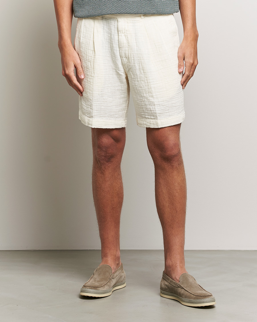 Herre | Chinosshorts | Oscar Jacobson | Tanker Pleated Crepe Cotton Shorts White