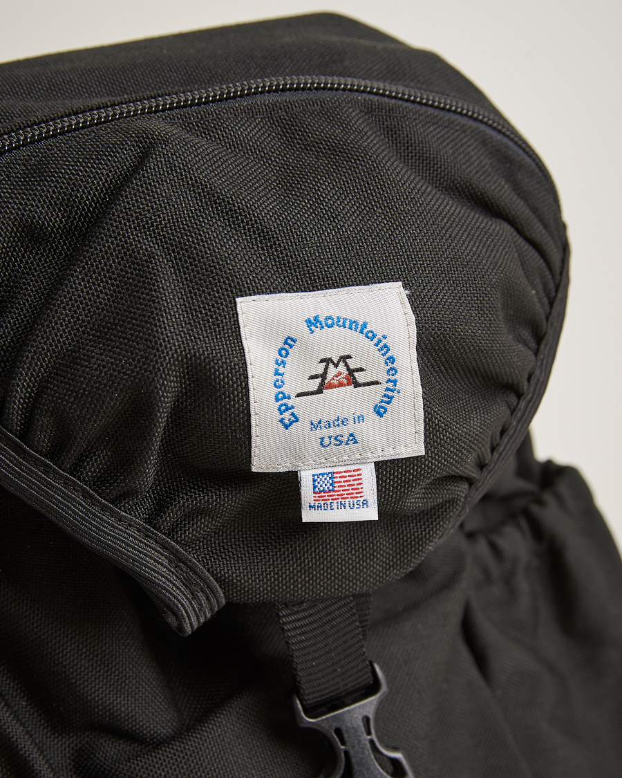 Herre | Vesker | Epperson Mountaineering | Small Climb Pack Raven