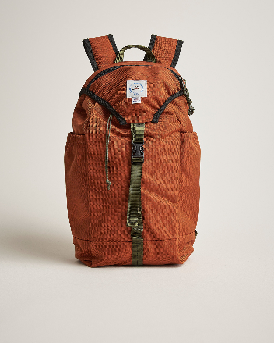 Herre | Vesker | Epperson Mountaineering | Small Climb Pack Clay